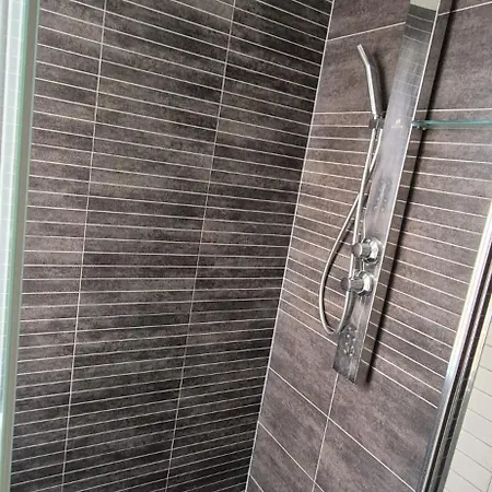 Casa Smeralda * 格鲁塔佛力塔